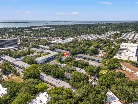 200 GLENNES LN #215 — home for sale