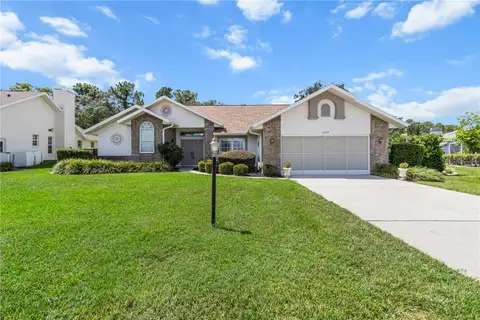 6089 N WHISPERING OAK LOOP — home for sale