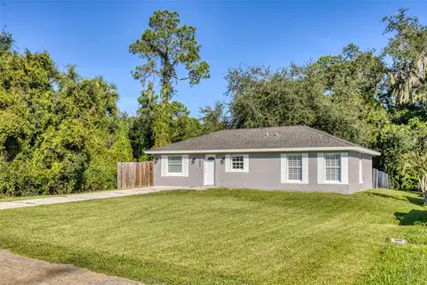 1004 W 7TH ST — home for sale