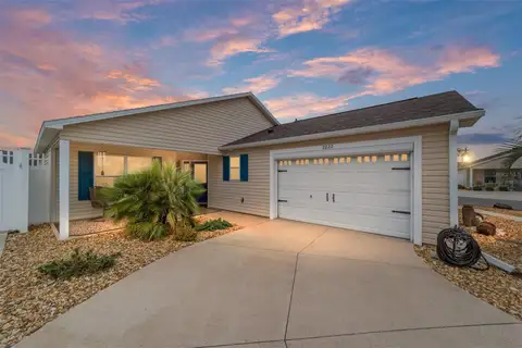 2222 SOUTHWOOD DR — home for sale
