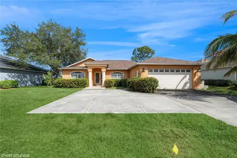 1781 SW BAYSHORE BLVD — home for sale